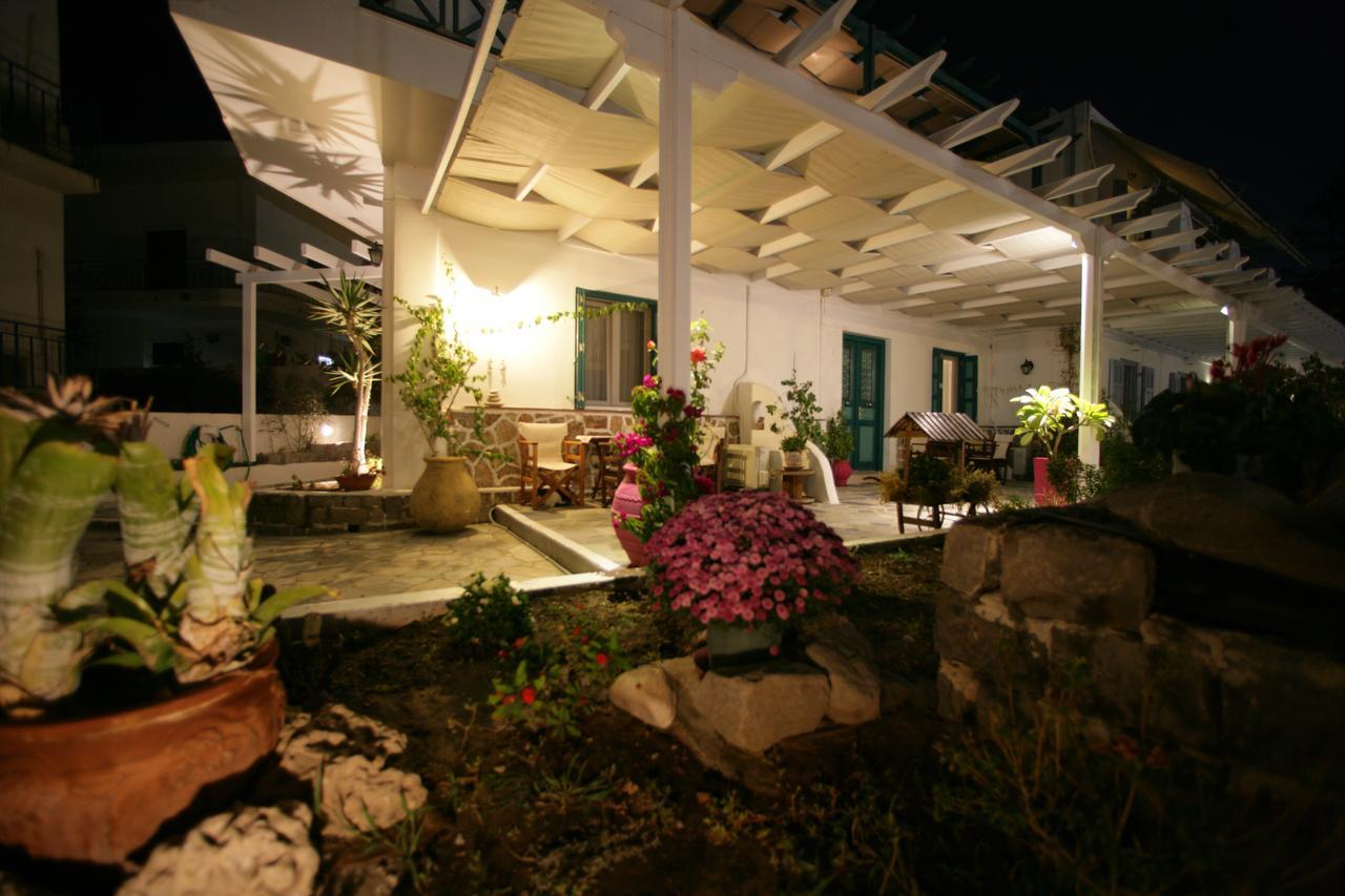 Seaside Apartments Adamantas (Milos) Exterior foto